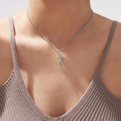 Silver Hug Necklace