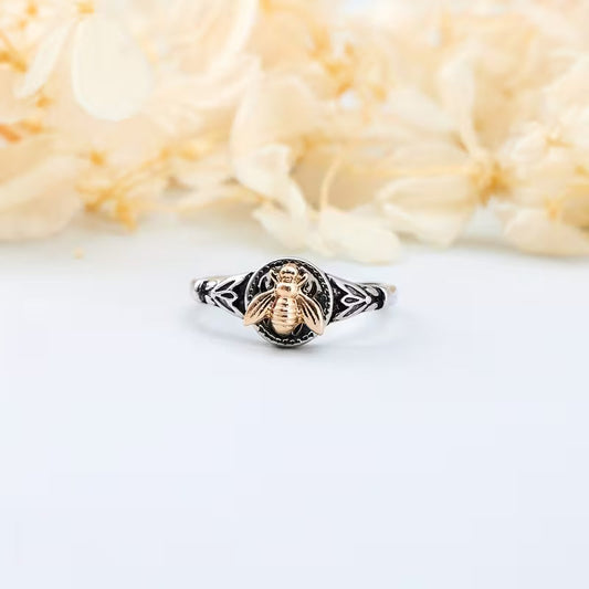 Honeyed Garden Heirloom Ring
