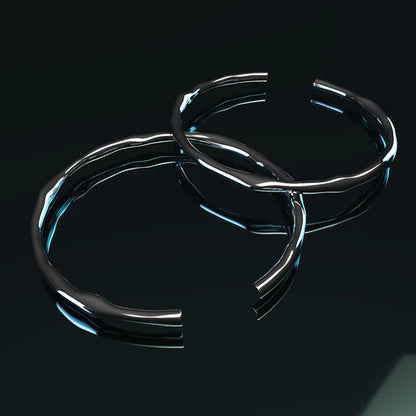 Silver bracelet, adjustable and irregular in shape