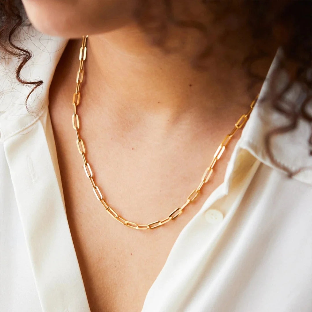 Elegant Fine Gold Necklace