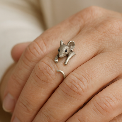 Vintage Silver Mouse-Themed Ring