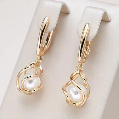 1+1 Offer: Elegant Gold Pearl Earrings + Elegant Ocean Pearl Bracelet