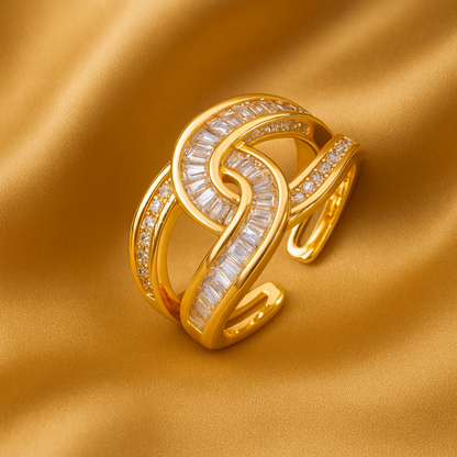 Luxe Knot Design Ring
