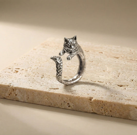 Regal Feline Grace Ring