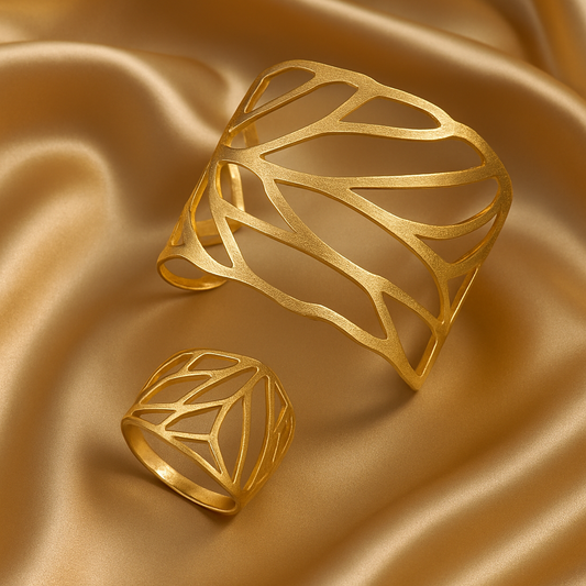 Luxe Vintage Leaf Bracelet