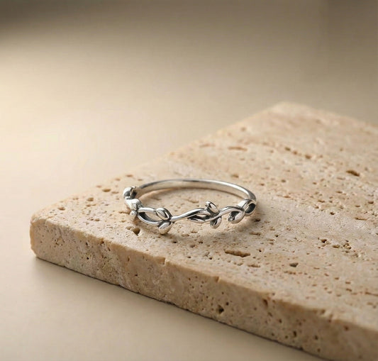 Whispering Vine Grace Ring
