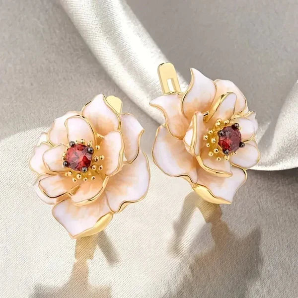 1+1 Offer: Zirconia Heart Ring + Vintage White Enamel Blossom Gold Earrings