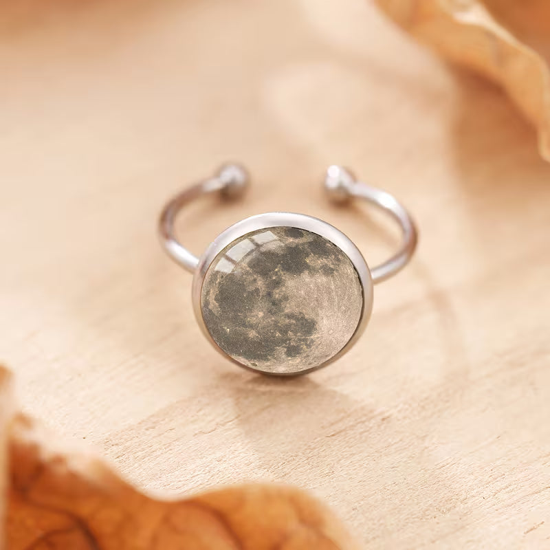 Lunar Serenity Heirloom Ring